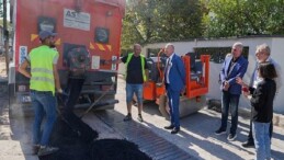 Gaziemir’de 32 bin 191 metrekarelik alandaki yol ve kaldırımlar yenilendi