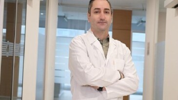 Gece sütüyle uyutma alışkanlığı çocukların diş sıhhatini riske atabilir!