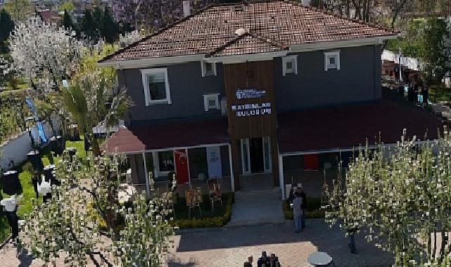 Gölcüklü “saygınlar”artık yalnız değil