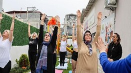 Gülşah Durbay Bayan İstişare Merkezi’nde yoga heyecanı