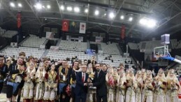 Halk Oyunları Müsabakasına Manisa Büyükşehir Belediyespor Damga Vurdu