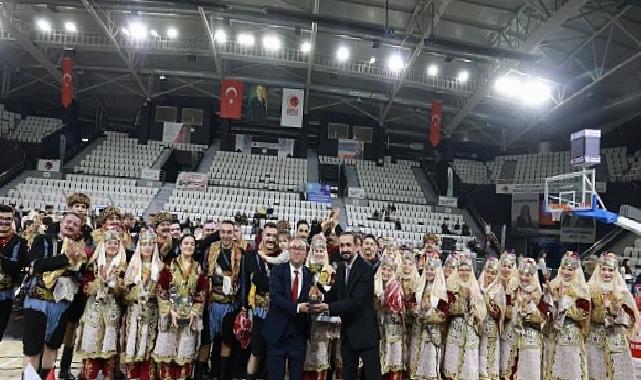 Halk Oyunları Müsabakasına Manisa Büyükşehir Belediyespor Damga Vurdu