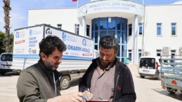 Hortum ve yağıştan ziyan gören Kumlucalı çiftçilere sera naylonu takviyesi