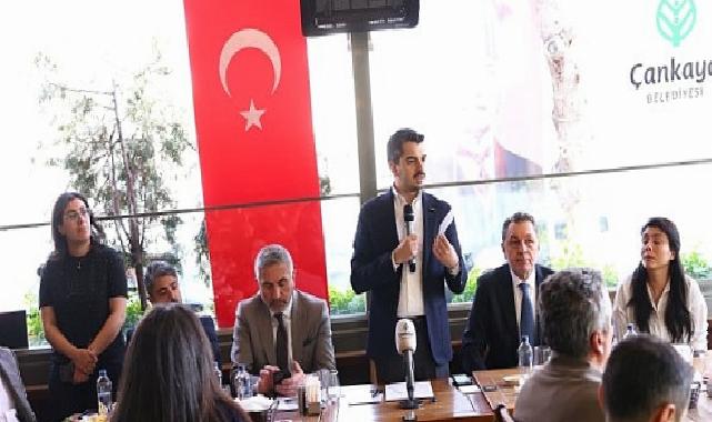 Hüseyin Can Güner Bahçelievler Esnafıyla Buluştu