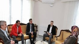 İbrahim Akın’dan şehit pilotun ailesine vefa ziyareti