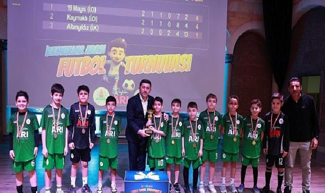 İlkokullar Ortası Futbol Turnuvasında Kupa Merasimi Yapıldı