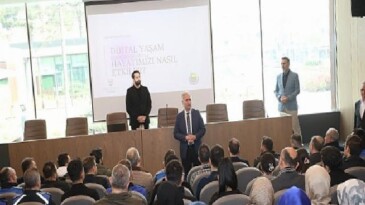 İnegöl Belediyesi’nden İşçisine “Sağlıklı Dijital Hayat Ve Ekran Kullanımı Yönetimi” Eğitimi