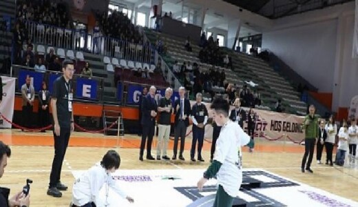 İnegöl’ün Mucitleri Robotlarını Yarıştırdı