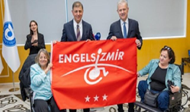 İzmir Ticaret Odası’nda Kırmızı Bayrak gururu