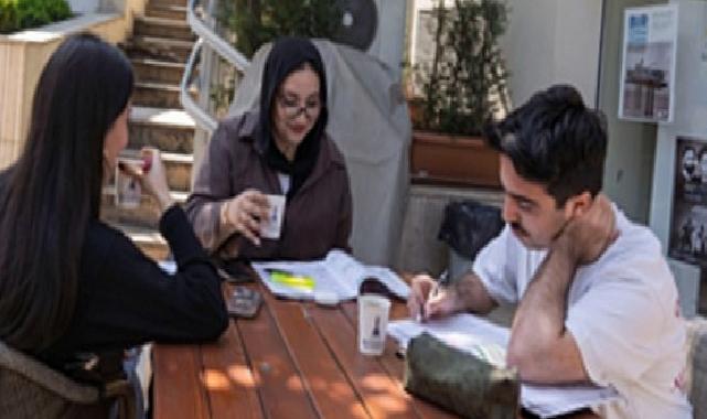 İzmir’in kütüphaneleri gençlere “iyi geldi”