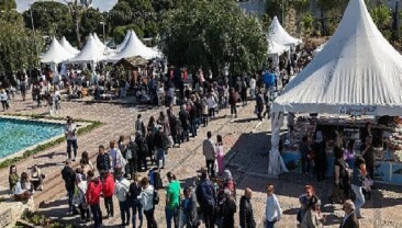 İzmirliler İZKİTAP’a akın etti