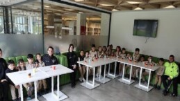 Kartepe Kütüphanesi’nde Manalı Polis Haftası Kutlaması