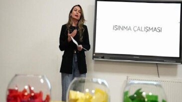 Keçiören Belediyesi’nden Bayanlara Özgüven Aşılayan Program