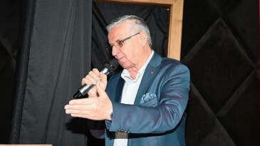 Kemer Belediyesi’nden öğrenciler için “Kariyer Günleri”