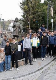 Kitapların izinde Kocaeli’yi adım adım keşfettiler