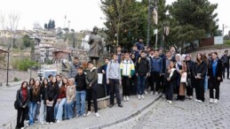 Kitapların izinde Kocaeli’yi adım adım keşfettiler