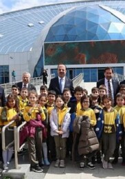 Konya Protokolü Bilim Merkezi’nde Öğrencilerle Buluştu