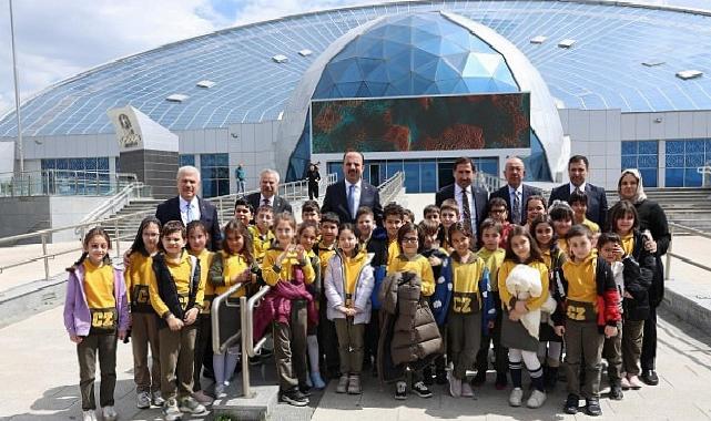 Konya Protokolü Bilim Merkezi’nde Öğrencilerle Buluştu