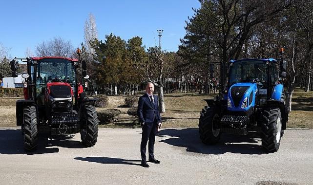 Konya Tarım Fuarı’nda TürkTraktör Standını Ziyaret Edenlere New Holland T580B Kazanma Fırsatı