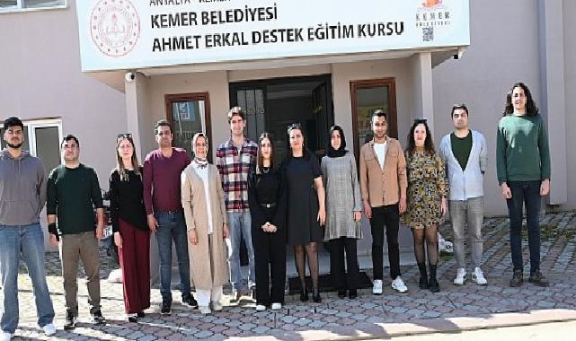 Kurs öğrencilerinden büyük muvaffakiyet