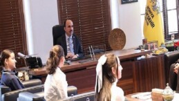 Lider Altay, Çocuk Meclisi ve Gençlik Meclisi Üyeleriyle Buluştu