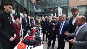 Lider Büyükakın, 81 vilayetten itfaiye erleri ile bir ortaya geldi