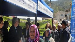 Lider Çerçioğlu Cet Tohumlarından Yetiştirilen Binlerce Fideyi Karacasu ve Koçarlı’da Vatandaşlarla Buluşturdu