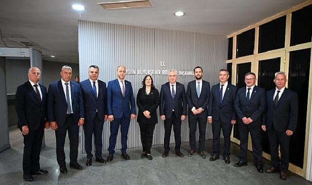 Lider Çerçioğlu’na Kuşadası Sürücüler ve Arabacılar Esnaf Odası’ndan Ziyaret