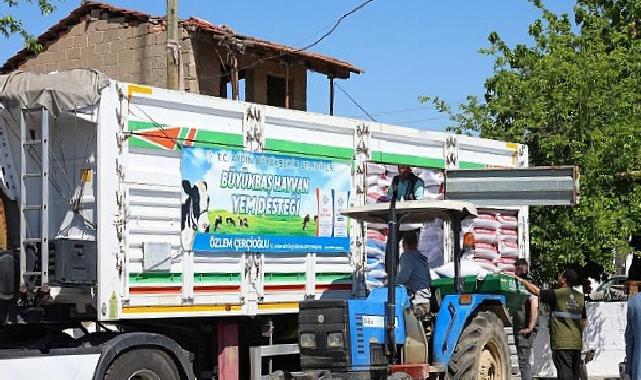 Lider Çerçioğlu’ndan Germencik’te Küçük Üreticilere Yem Dayanağı
