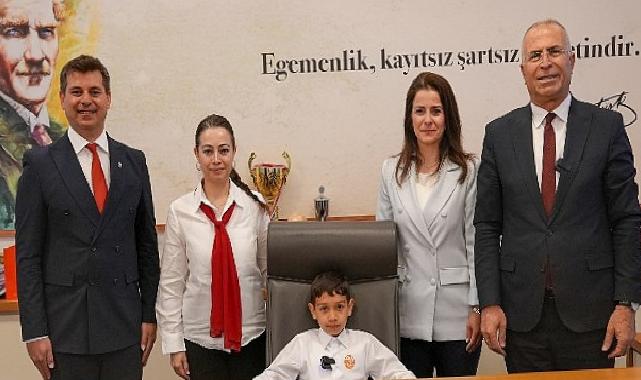 Lider Işık, 23 Nisan’da koltuğunu Ege’ye devretti