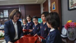 Lider Köymen koltuğunu devretti; yeni liderden etraf önerisi geldi