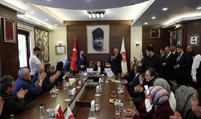 Lider Özarslan 23 Nisan’da Makamını Şehit Oğlu Taha Burak Çakır’a Devretti