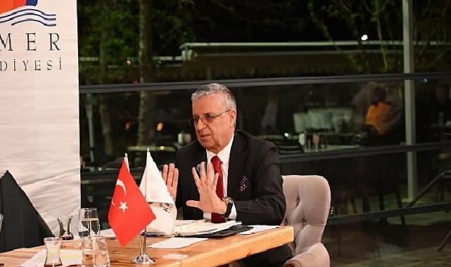 Lider Topaloğlu canlı yayında soruları yanıtladı