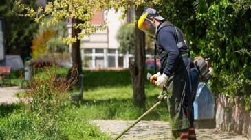 Maltepe’nin parkları yaza hazırlanıyor