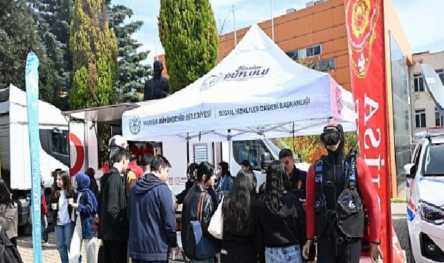 Manisa Büyükşehir’den “Afetlerde İnsan Olmak” Sempozyumuna Dayanak
