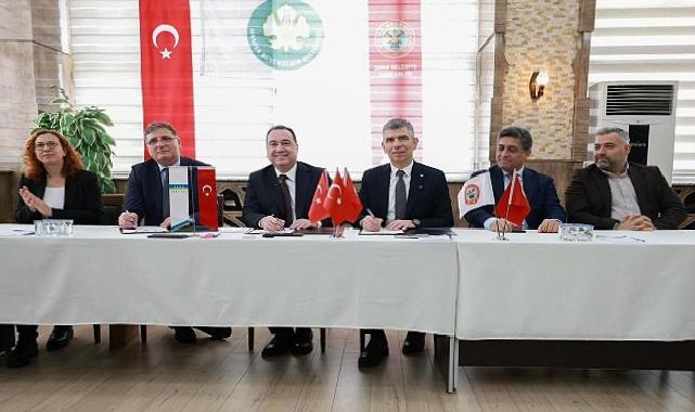 Manisa Büyükşehir’den Soma’nın Isınma Problemine Tarihi Adım Doğalgaz için İmzalar Atıldı