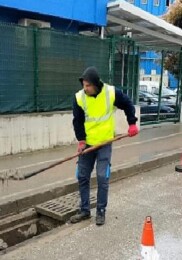 Mazgallar tek tek temizleniyor