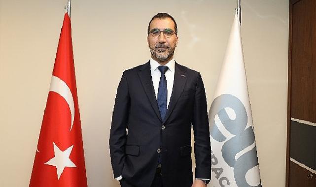 Moda sanayisi iki koldan pazarlama atağına geçti