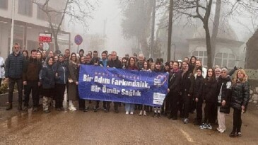 Nilüfer Belediyesi ve ONKODAY’dan kansere karşı farkındalık yürüyüşü