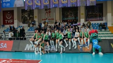 Nilüfer Belediyespor Eker dönemi 7. sırada tamamladı