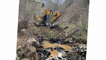 Ödemiş Belediyesi yağışlı mevsim sonrası birebir anda 7 bölgede alanda