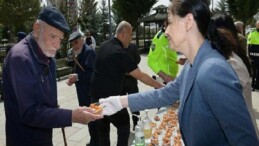 Okul Taarruzunda Hayatını Kaybedenler Anıldı