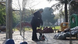 Osmangazi Belediyesi’nden Parklara Günlük Bakım Dokunuşu