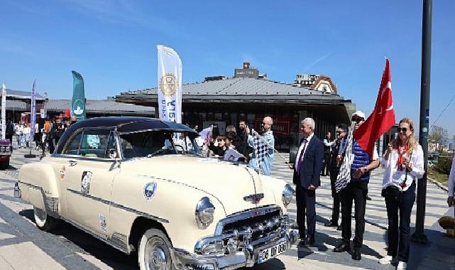 Osmangazi’de 13. Klasik Araba Tipi Rüzgarı Esti