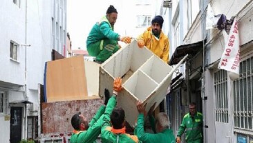 Osmangazi’de Çöp Meskene Anında Müdahale