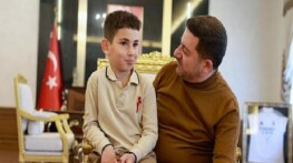 Rasim Lider, Minik Hayranını Belediyede Ağırladı