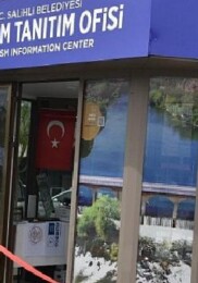 Salihli Belediyesi tarafından hayata geçirilen Turizm Tanıtım Ofisi düzenlenen merasimle hizmete açıldı.