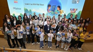 Scratch Cup 2026’da “Minik Eller”, “Gelecek İçin Bir Damla” Temasıyla Net Sıfır Odağında Kodladı