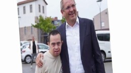 Sevgiyle atılan her adım, paylaşıldıkça çoğalan en kıymetli mutluluklara dönüşüyor