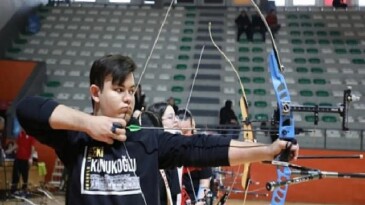 Spor Şenliğinde Öğrenciler Okçuluk Maharetlerini Yarıştırdı